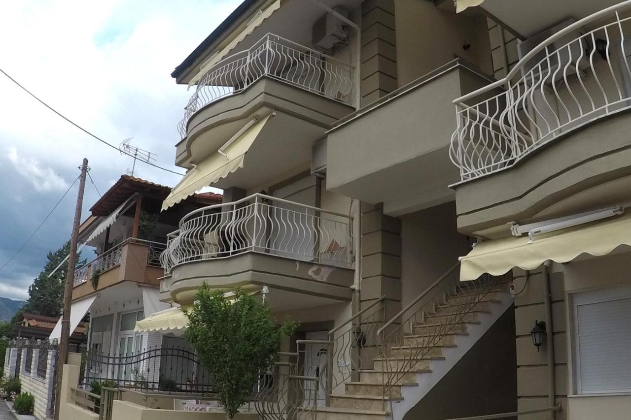 Ofrinio Central Apartments エクステリア 写真
