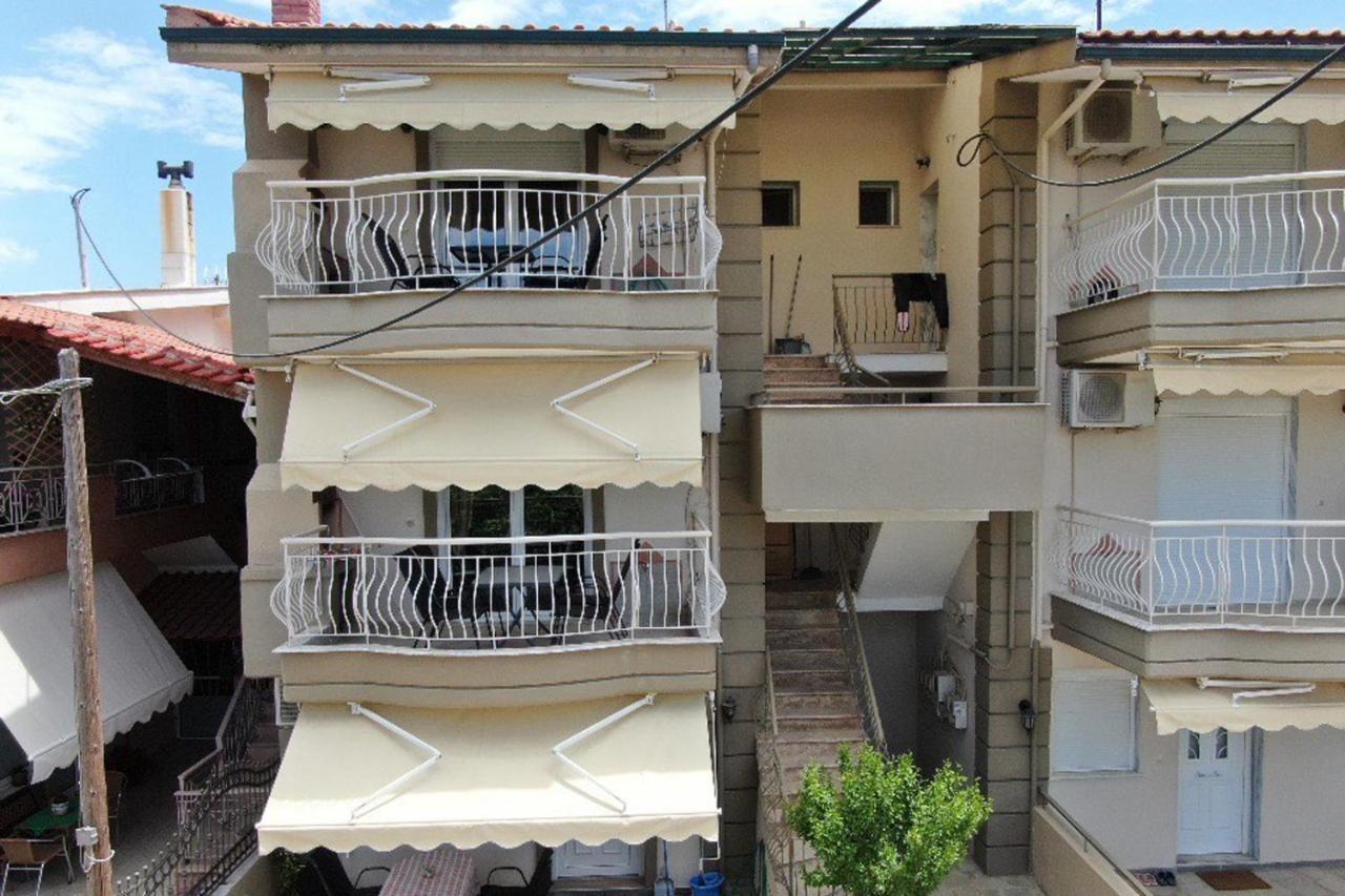 Ofrinio Central Apartments エクステリア 写真
