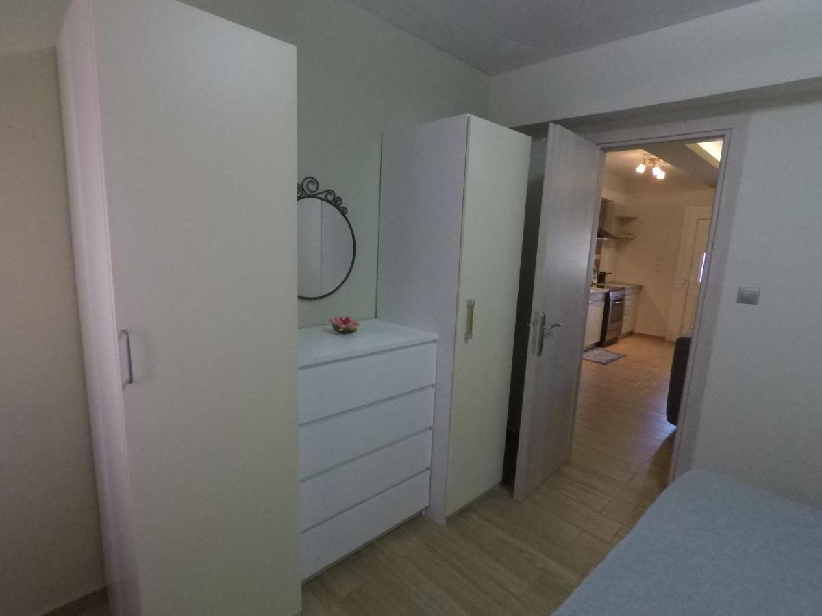 Ofrinio Central Apartments エクステリア 写真