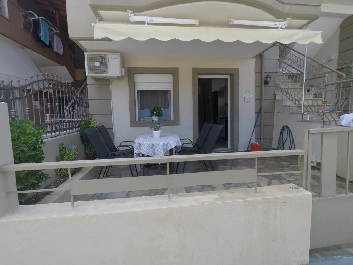 Ofrinio Central Apartments エクステリア 写真